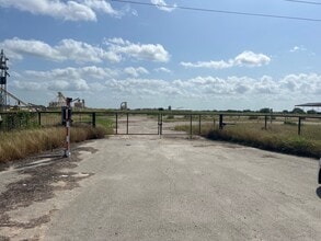 94600 I-37, Pleasanton, TX for lease Interior Photo- Image 2 of 17