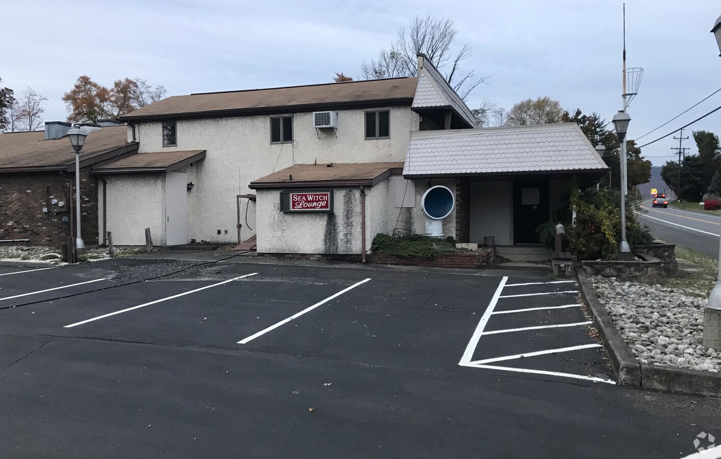 6615 Sullivan Trl, Wind Gap, PA 18091