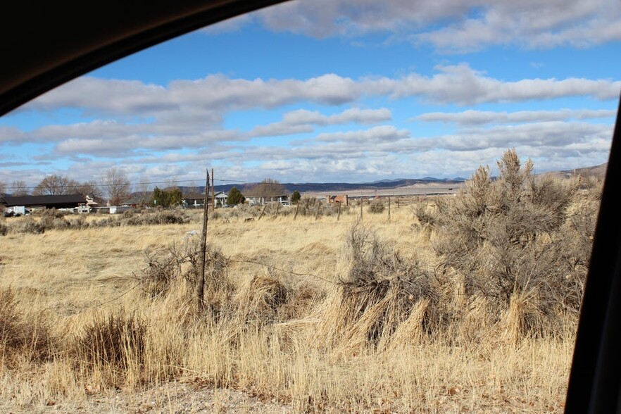 Main Street & 700 North, Parowan, UT for sale - Primary Photo - Image 1 of 5