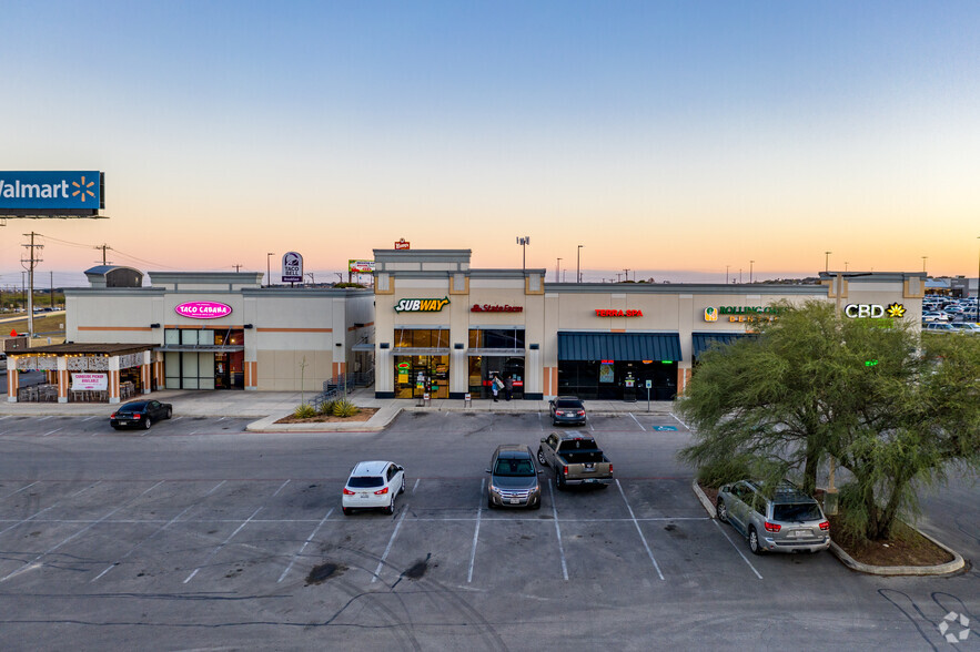 6826 NE Loop 1604 Fwy, San Antonio, TX for lease - Building Photo - Image 2 of 8