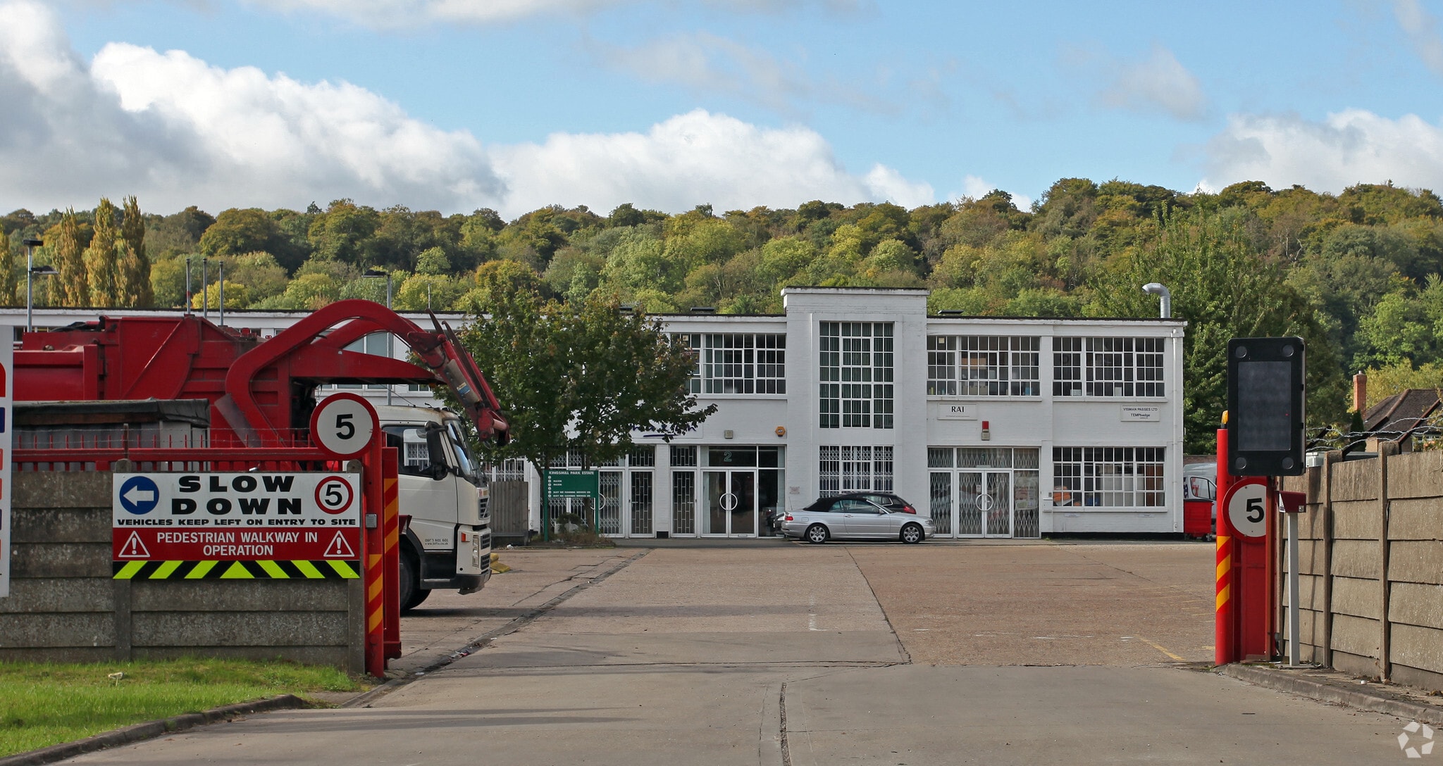 London Rd, High Wycombe for sale Building Photo- Image 1 of 1