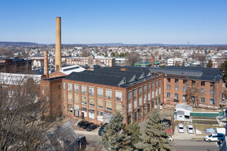 100-100 Outwater Ln, Garfield, NJ - aerial  map view - Image1