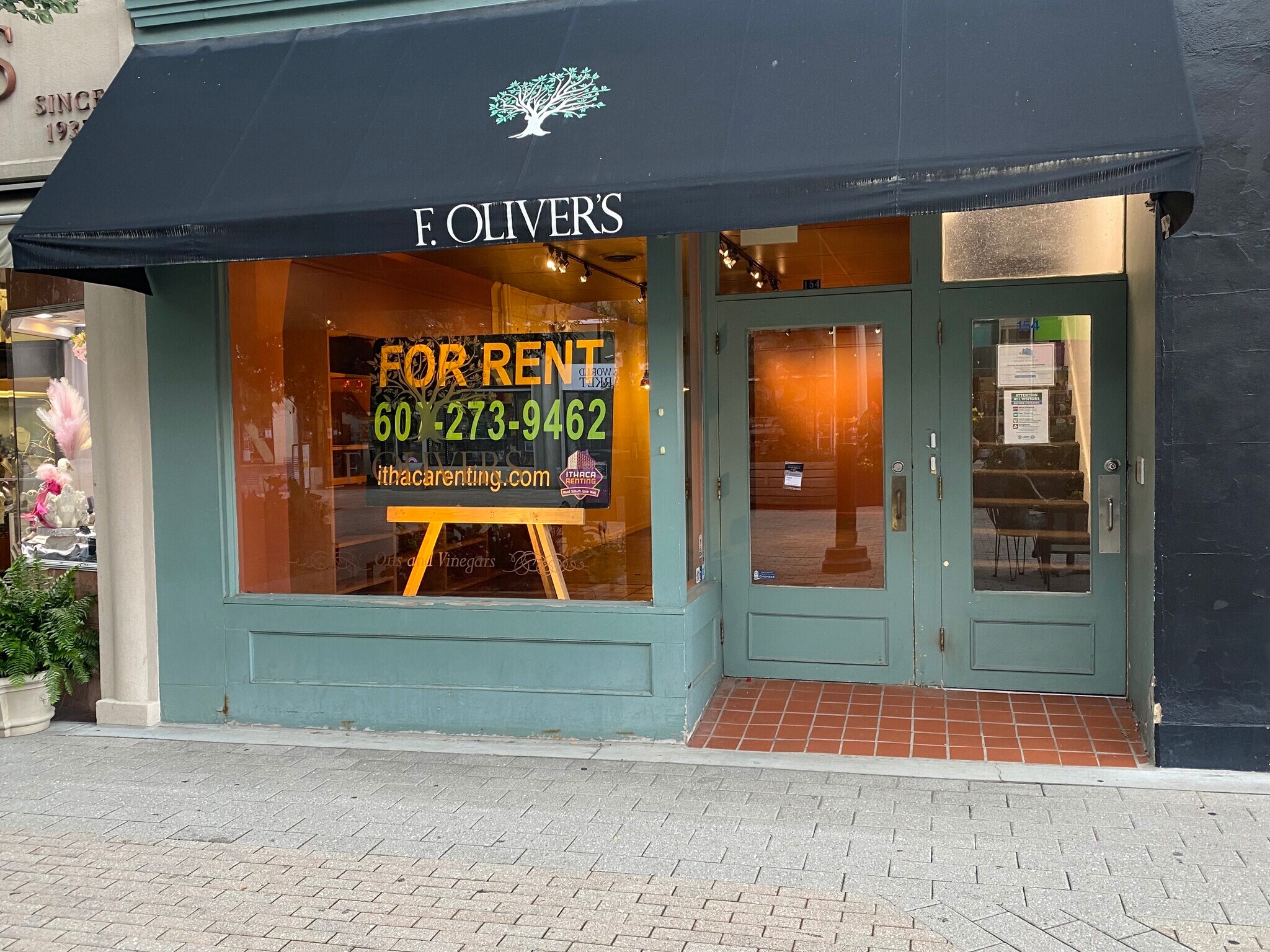 154 E State St, Ithaca, NY 14850 The Ithaca Commons