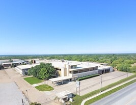 1300 E Berry St, Fort Worth TX - Warehouse