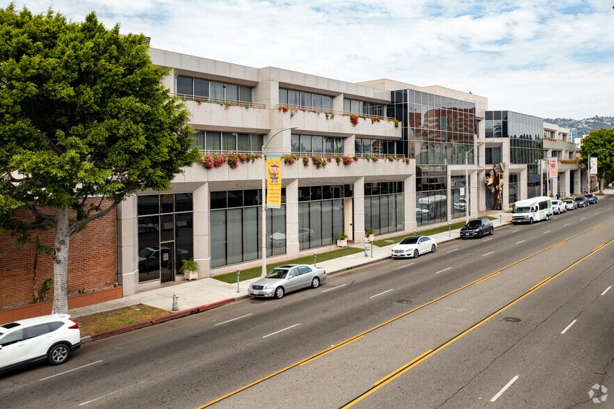 99 N La Cienega Blvd, Beverly Hills, CA for lease - Building Photo - Image 1 of 5