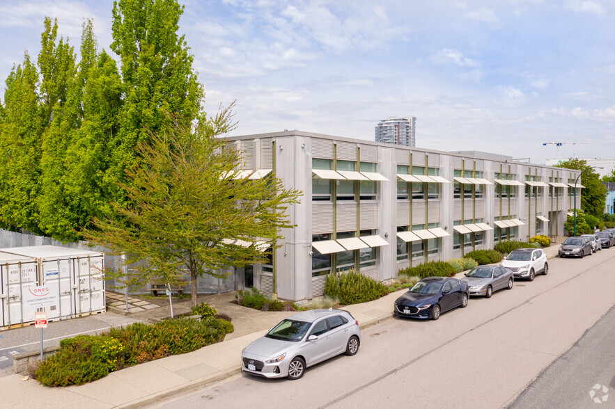 149 W 4th Ave, Vancouver, BC for lease - Primary Photo - Image 1 of 5