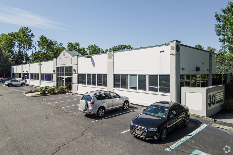 30 Park Rd, Tinton Falls, NJ for lease - Building Photo - Image 1 of 6