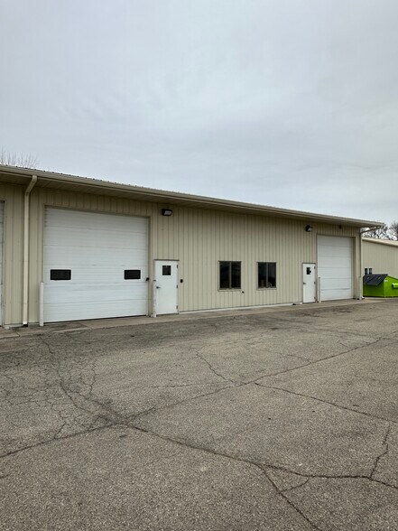 4512 County Highway F, Elkhorn, WI for sale - Building Photo - Image 1 of 1