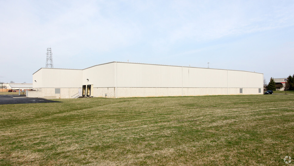 655 Dearborn Park Ln, Worthington, OH for lease - Building Photo - Image 2 of 15