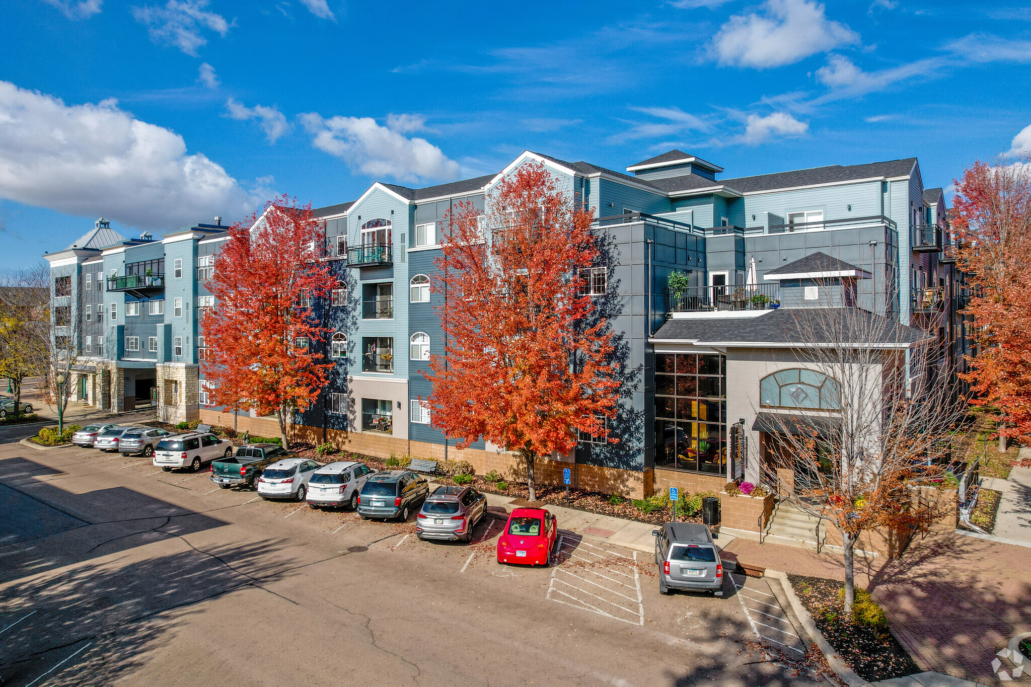 110 E 1st St, Chaska, MN for lease Primary Photo- Image 1 of 68