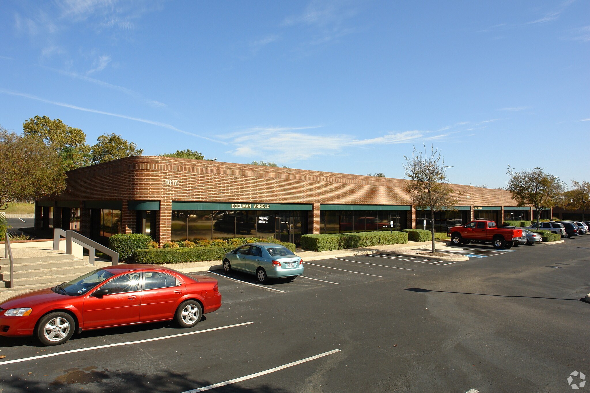 1019 N Parkway, San Antonio, TX 78232 Pky, San Antonio, TX for lease Primary Photo- Image 1 of 6