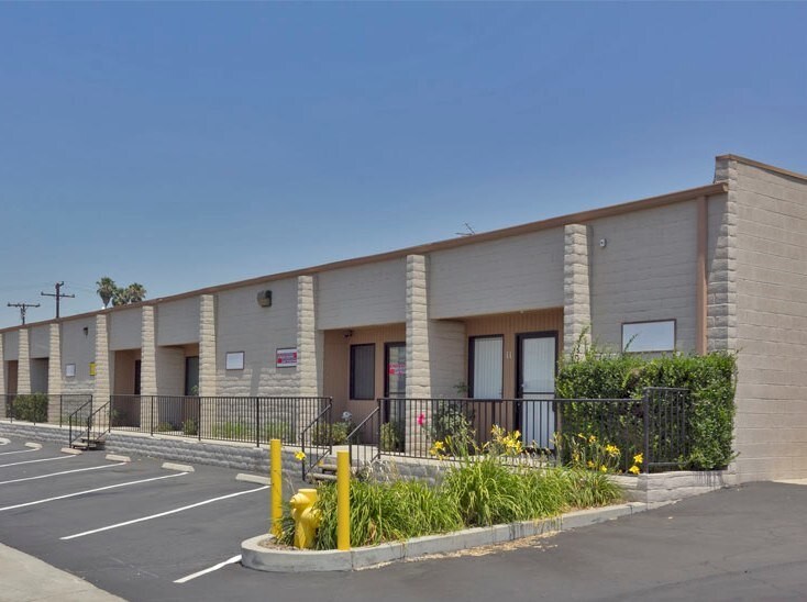 455 W La Cadena Dr, Riverside, CA 92501 La Cadena Industrial Park