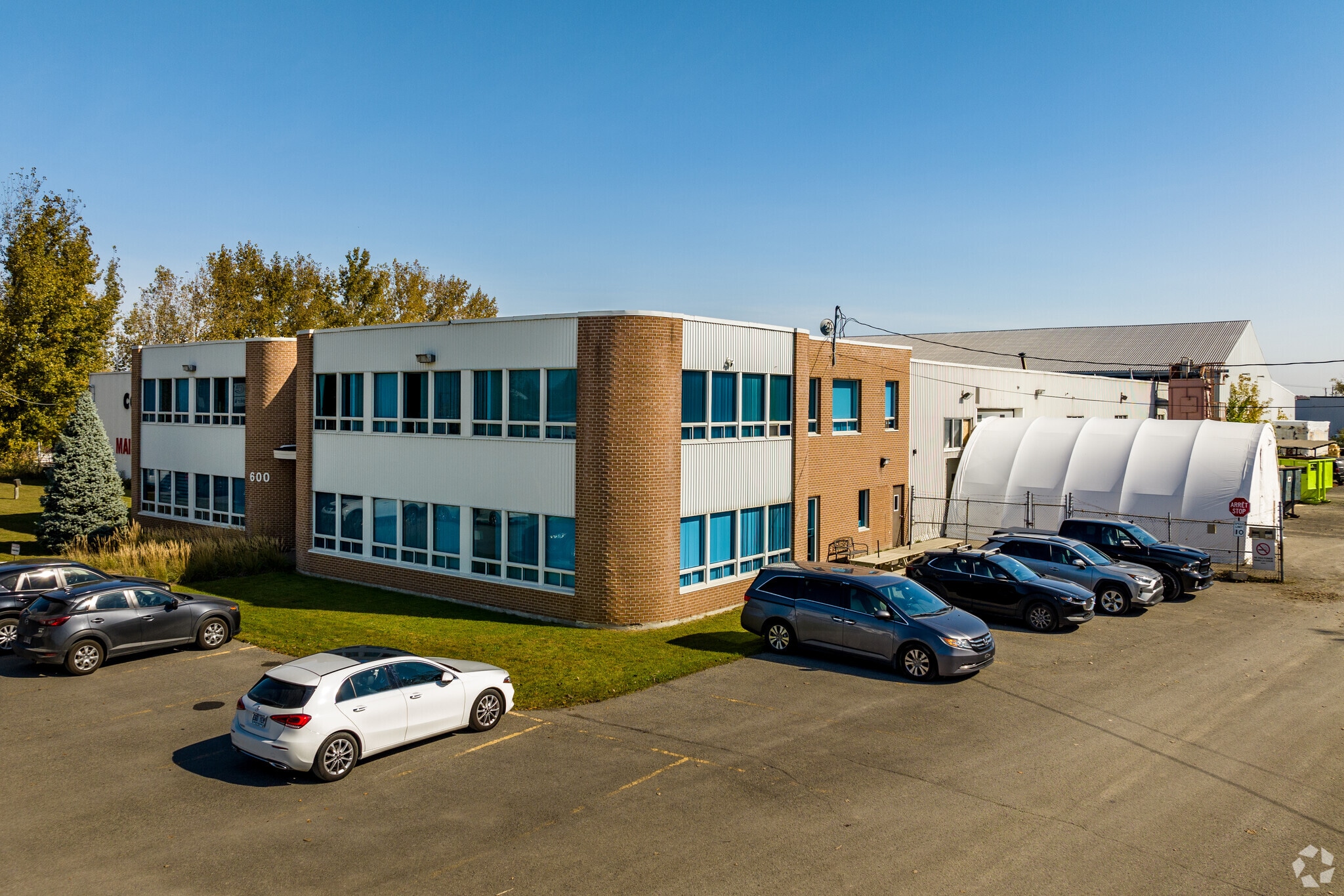 600 Rue Sicard, Mascouche, QC for sale Primary Photo- Image 1 of 6