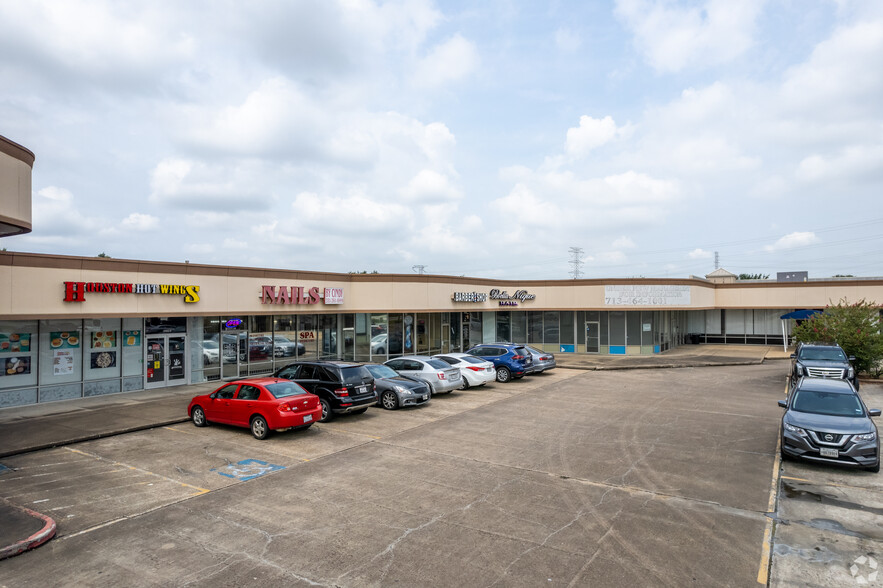 1250 Texas Pky, Stafford, TX for lease - Building Photo - Image 3 of 5