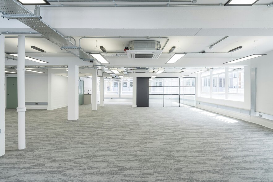 Clerkenwell Rd, London for lease - Building Photo - Image 1 of 25