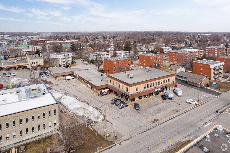 103-109 Rue Lauzon, Châteauguay, QC for lease - Aerial - Image 2 of 5