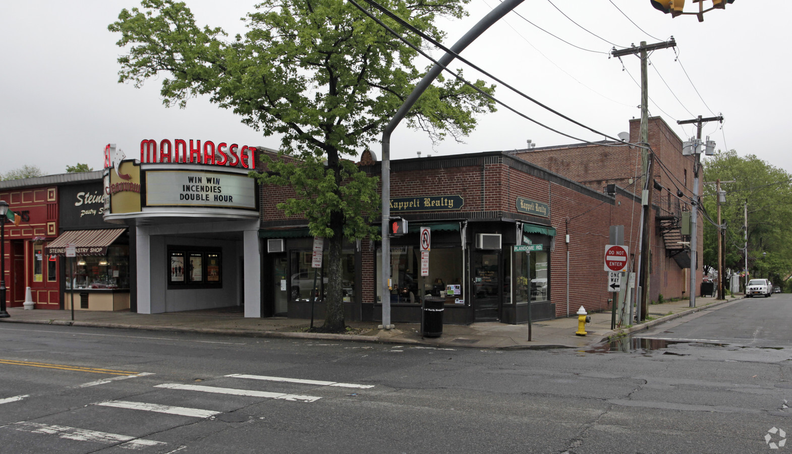 430 Plandome Rd, Manhasset, NY 11030 - Clearview Cinemas | LoopNet