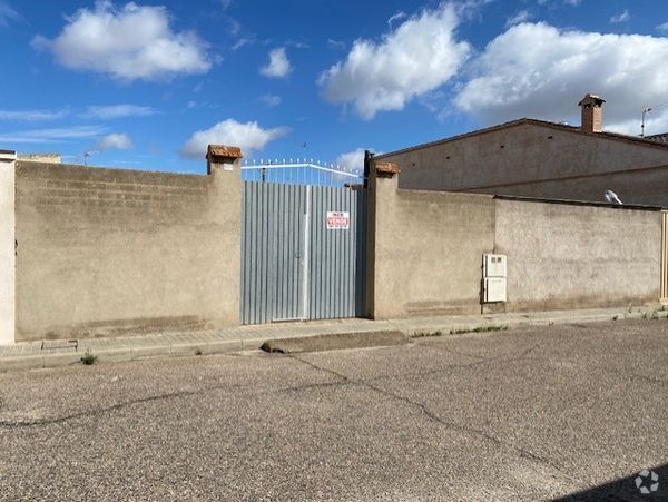 Land in Sonseca, Toledo for sale - Primary Photo - Image 1 of 1