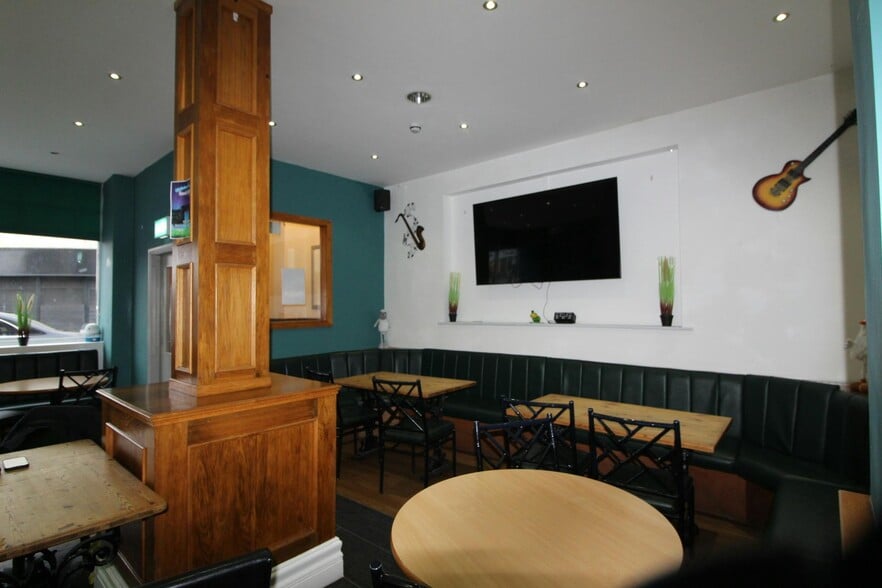 1 High St, Stockton On Tees for sale - Interior Photo - Image 2 of 7