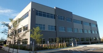 Centerville Marketplace Building II - LEED Certified Building