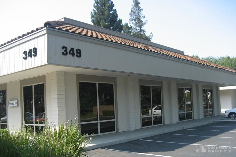 333-349 Cobalt Way, Sunnyvale, CA for lease - Building Photo - Image 3 of 8