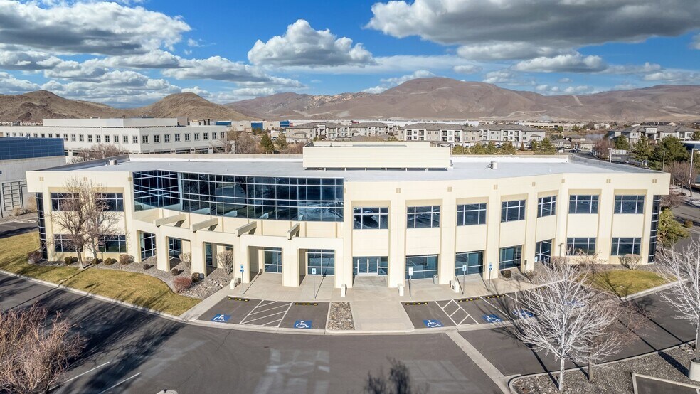 9670 Gateway Dr, Reno, NV for sale - Building Photo - Image 1 of 1