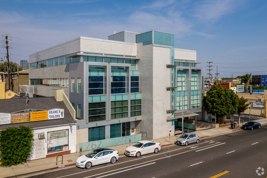 1762 Westwood Blvd, Los Angeles, CA for lease - Building Photo - Image 3 of 8