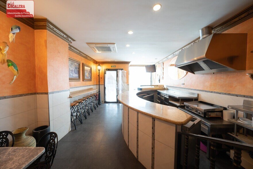 Industrial in Alcoy, Alicante for sale - Interior Photo - Image 2 of 11