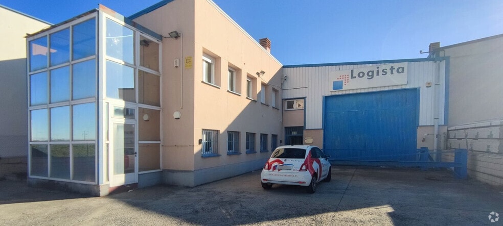 Industrial in Ávila, Ávila for lease - Primary Photo - Image 1 of 16