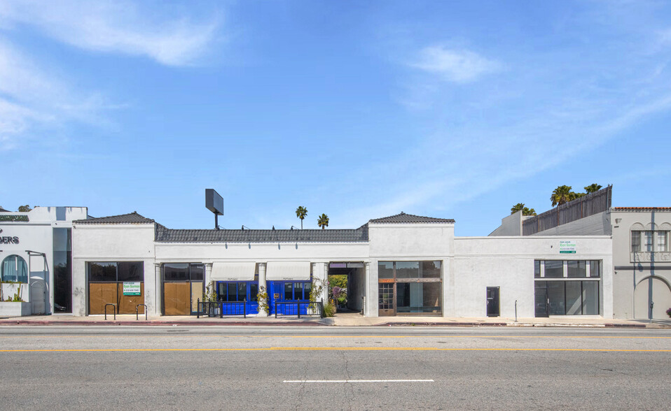 7611-7623 W Sunset Blvd, Los Angeles, CA for lease - Building Photo - Image 2 of 17