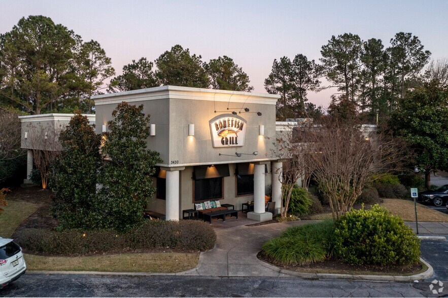 3430 Galleria Cir, Hoover, AL for lease - Primary Photo - Image 1 of 5