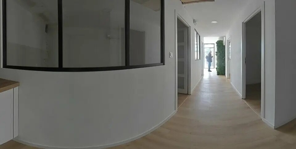 Office in Baillargues for lease - Building Photo - Image 2 of 4