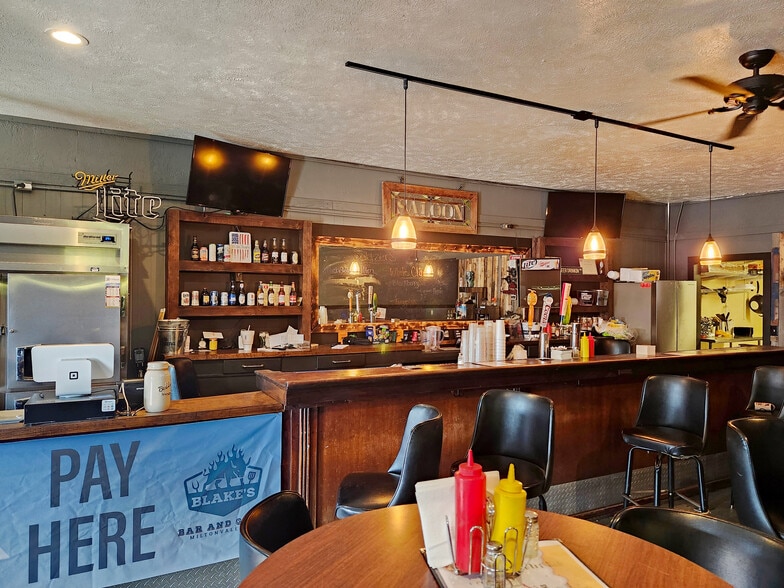 121 Starr Ave, Miltonvale, KS for sale - Building Photo - Image 3 of 7