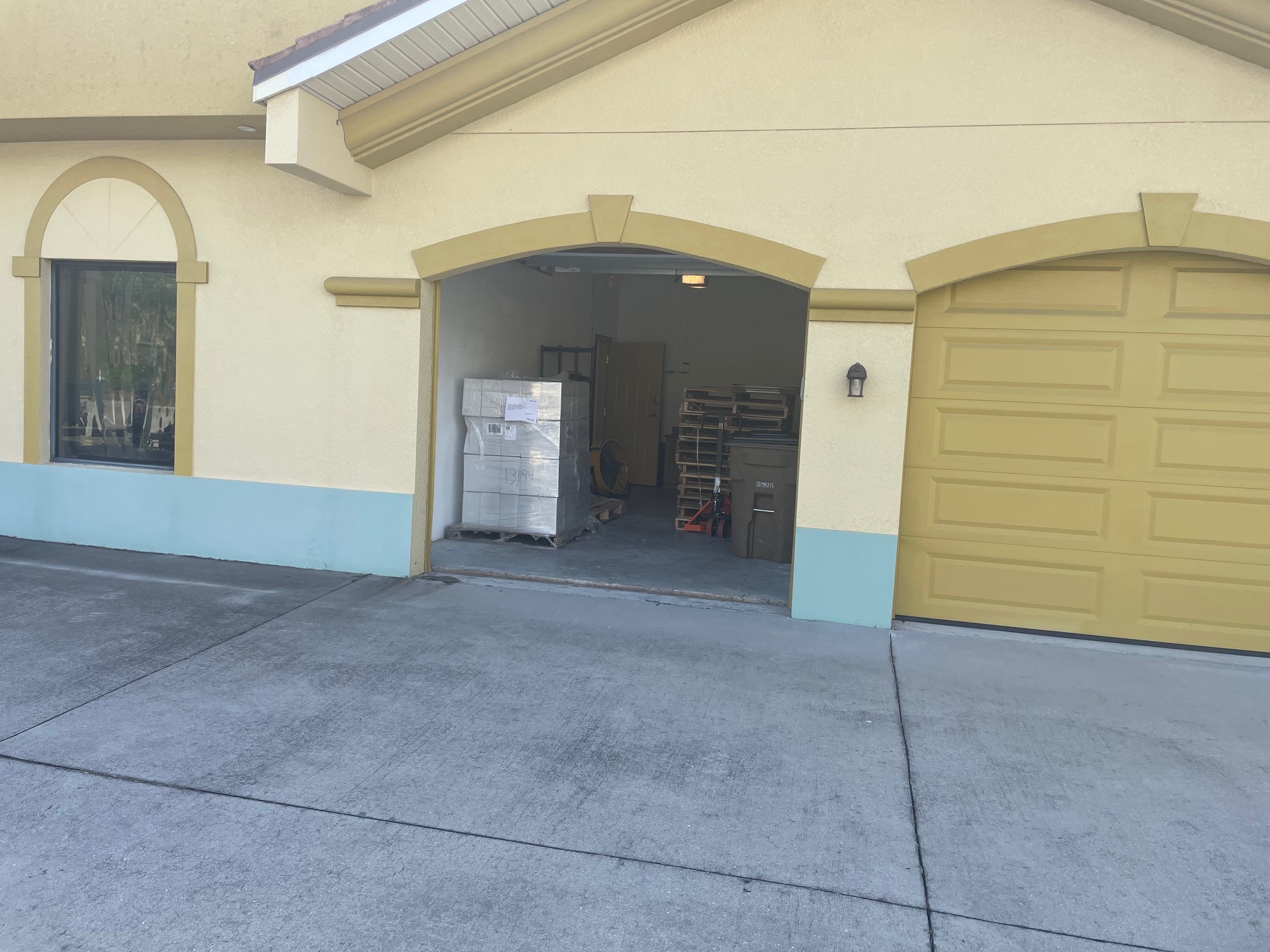 1216 SW 4th St, Cape Coral, FL for lease Building Photo- Image 1 of 4