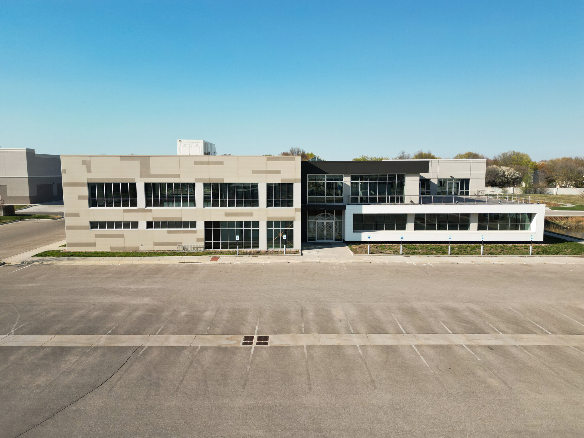 9758 E 21st St N, Wichita, KS for lease Building Photo- Image 1 of 1