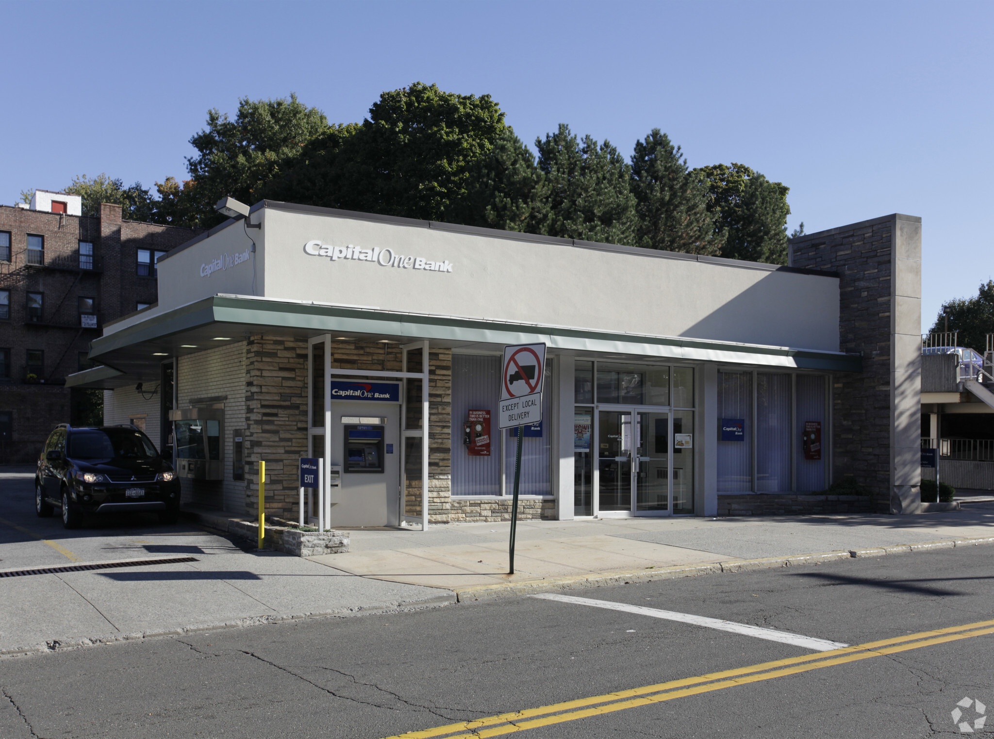 200 Fifth Ave, Pelham, NY for sale Primary Photo- Image 1 of 1