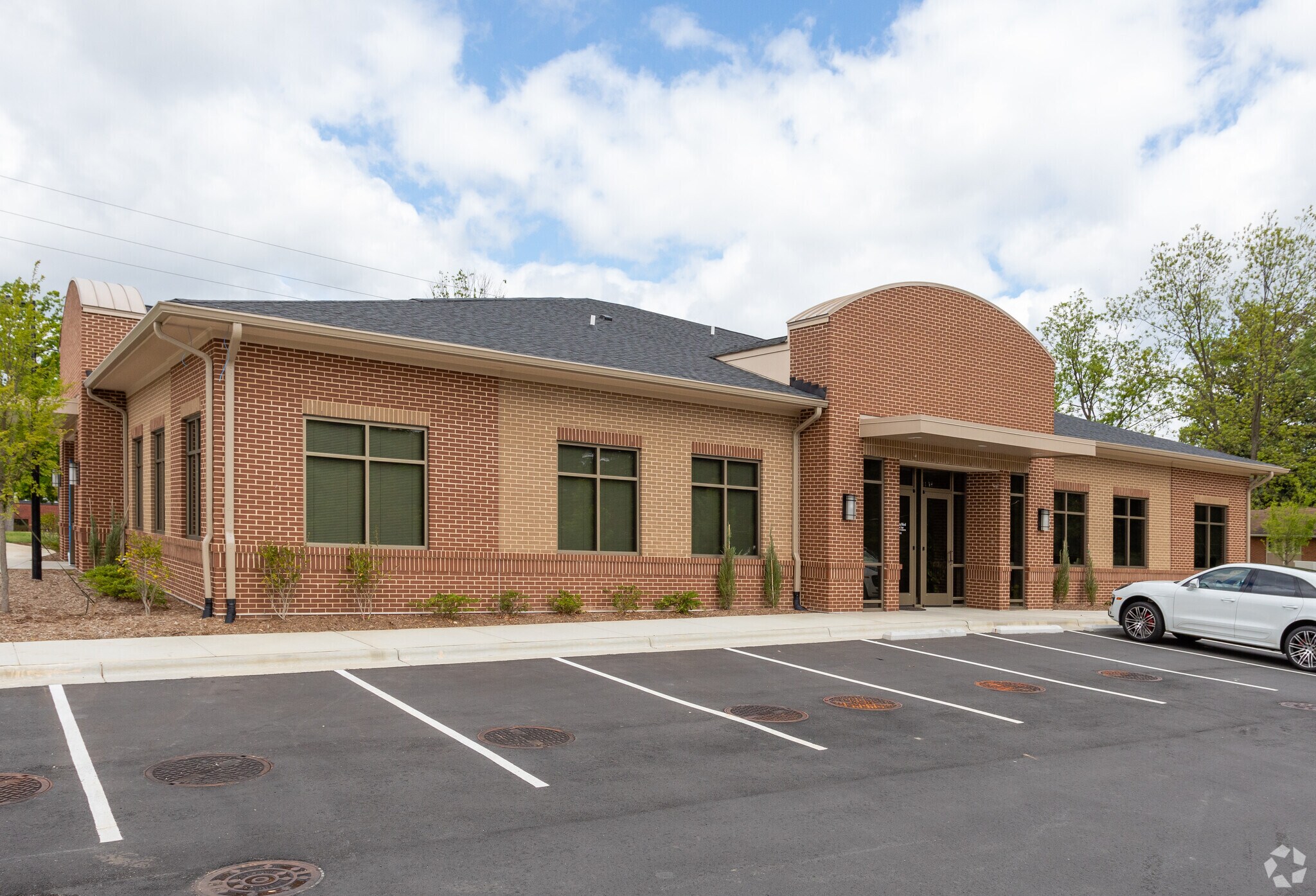 5932 Sandy Forks Rd, Raleigh, NC for sale Primary Photo- Image 1 of 1