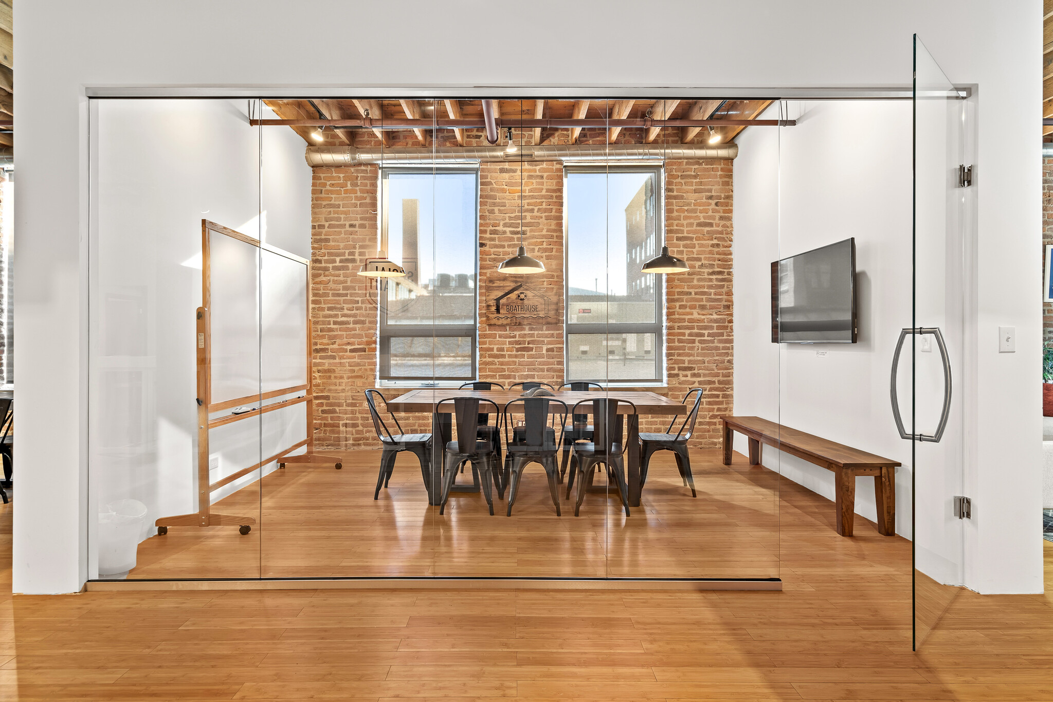 1143 W Rundell Pl, Chicago, IL 60607 - Hidden Lofts | LoopNet