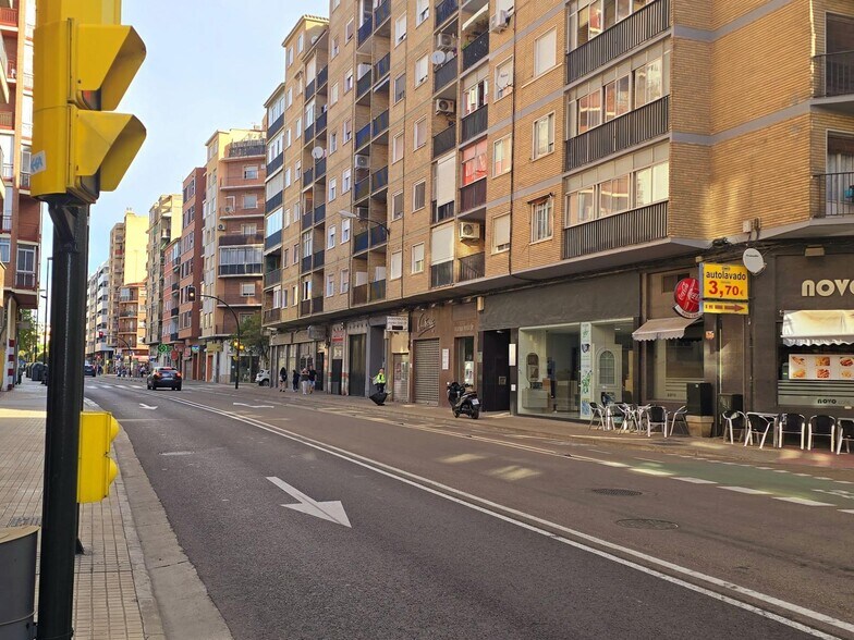 Calle de Miguel Servet, 115, Zaragoza, Zaragoza for lease - Building Photo - Image 3 of 6