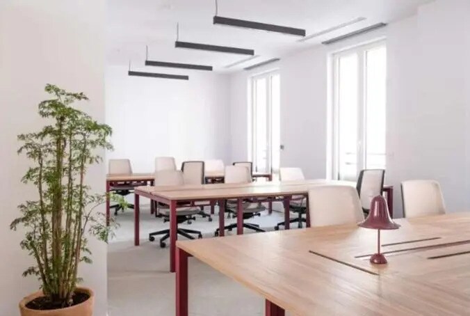 Office in Paris for lease - Building Photo - Image 3 of 9