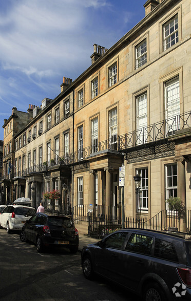 27 Rutland Sq, Edinburgh for lease - Building Photo - Image 2 of 3