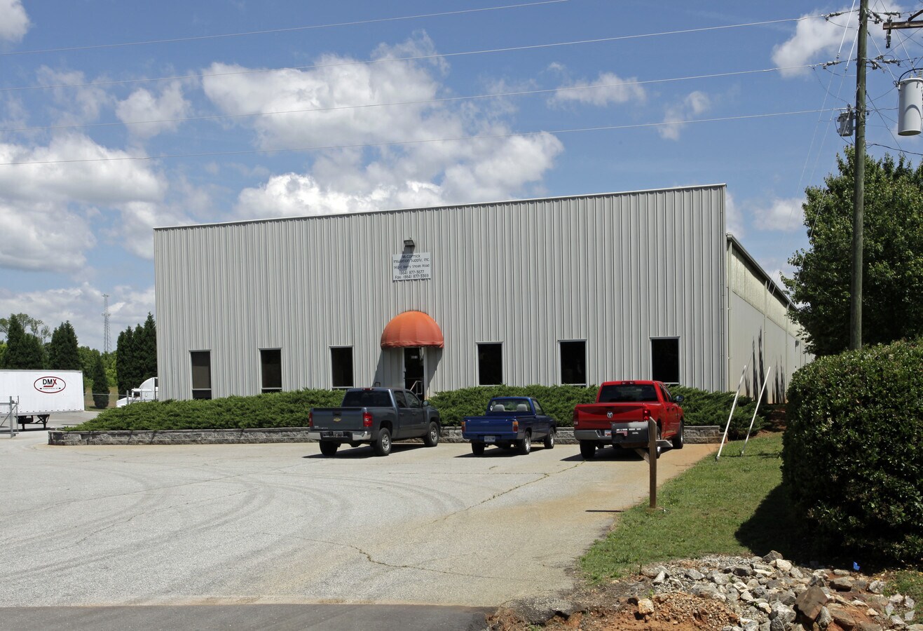 960 Berry Shoals Rd, Duncan, SC 29334