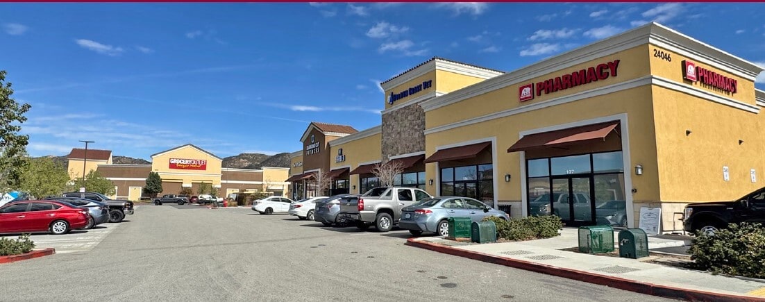 Clinton Keith Rd, Wildomar, CA for lease Building Photo- Image 1 of 3