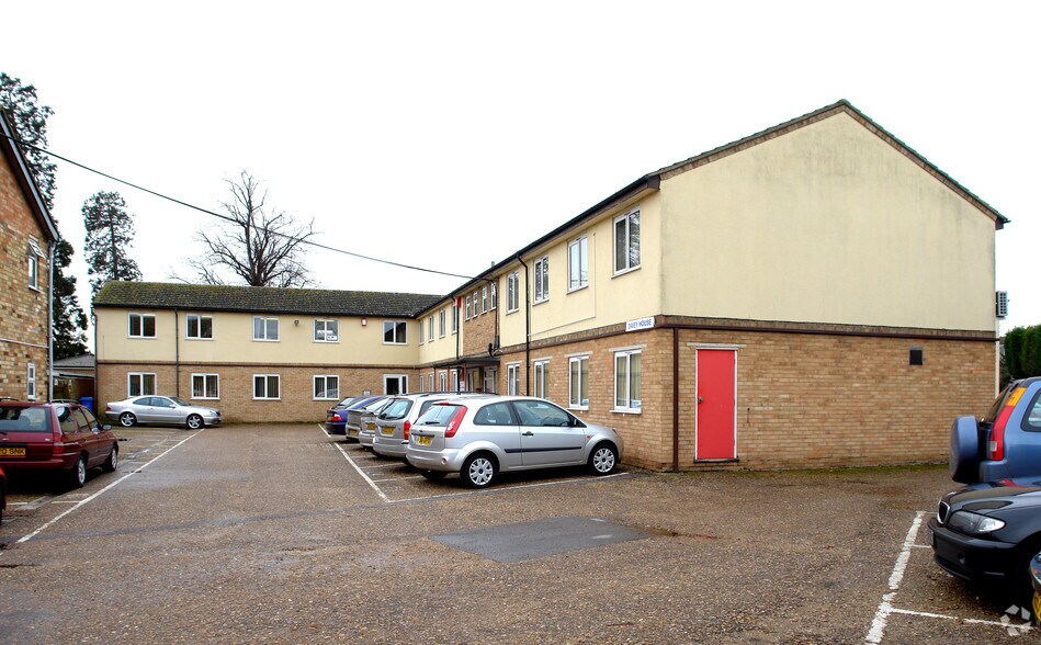 St. Neots Rd, St. Neots for sale - Primary Photo - Image 1 of 1
