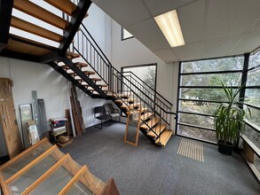 103 Garden Rd, Clayton for lease Interior Photo- Image 1 of 5