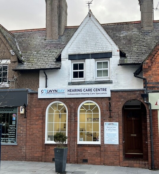 30 Sea View Rd, Colwyn Bay for sale - Building Photo - Image 1 of 1