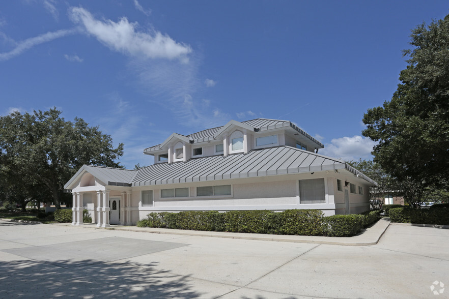 2045 Professional Center Dr, Orange Park, FL for sale - Primary Photo - Image 1 of 1