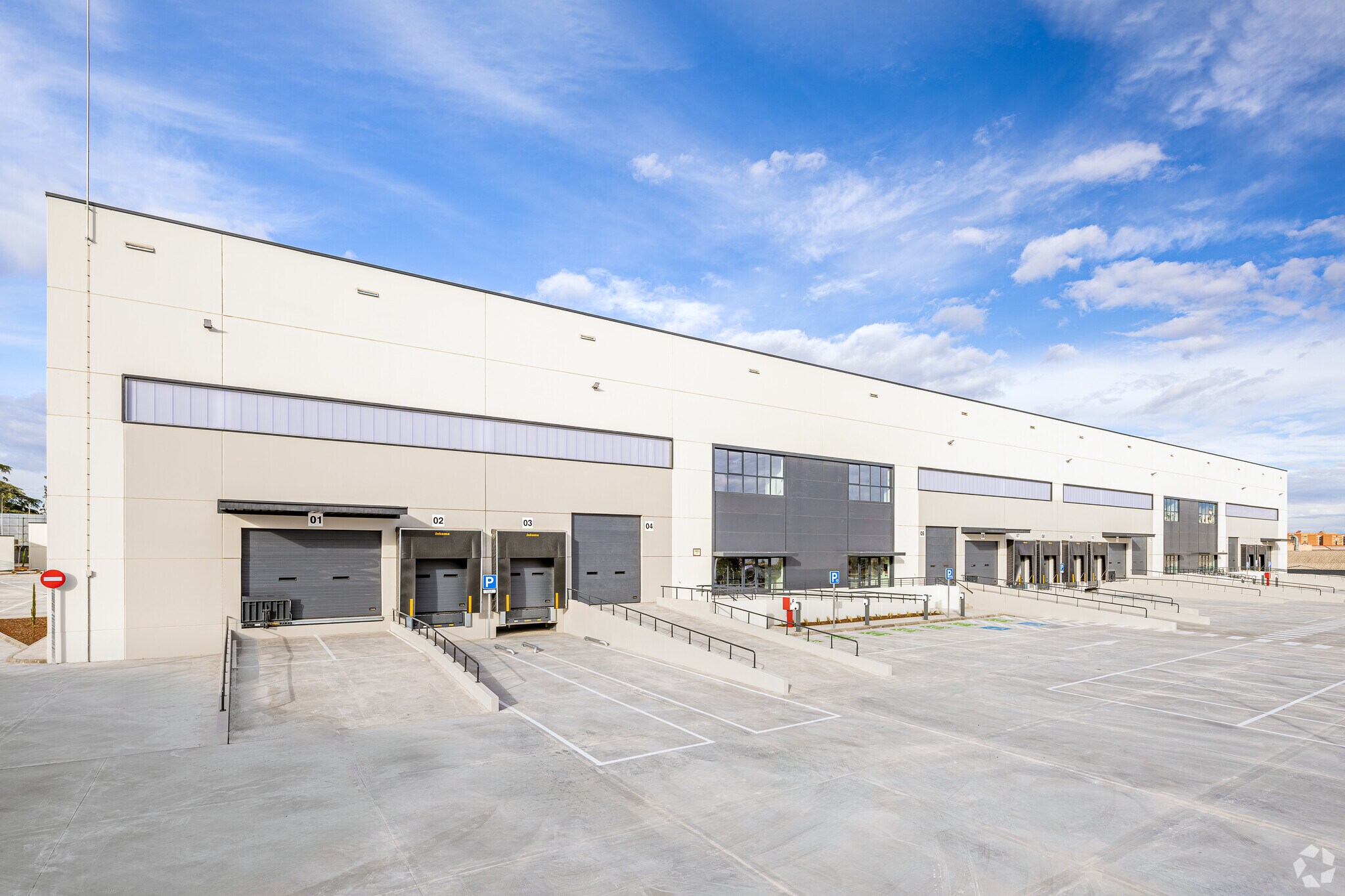 Calle San Norberto, 26, Madrid, Madrid for lease Building Photo- Image 1 of 24