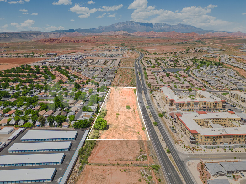 180 N Washington Pwy, Washington, UT for sale - Primary Photo - Image 1 of 2