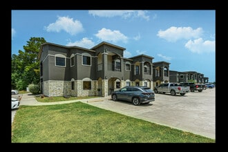 20550 Townsen Blvd, Humble, TX for lease Building Photo- Image 1 of 6
